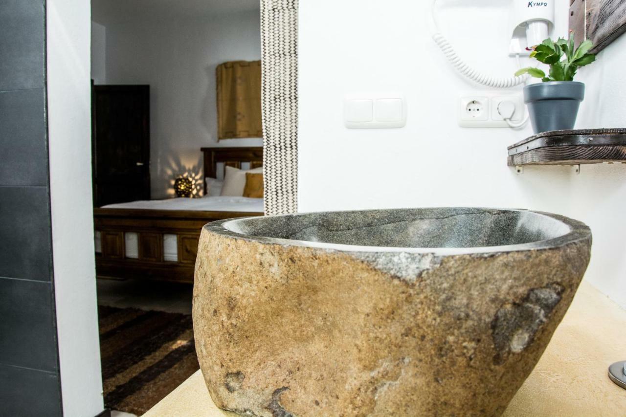 Casa Tahiche - Jacuzzi, Wifi & Bbq Villa Exterior photo